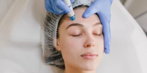 Oczyszczanie wodorowe skóry w klinice Re Vitae Kielce