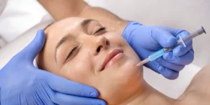 Zabieg mezoterapii igłowej PhilArt z polinukleotydami i kwasem hialuronowym – biostymulacja i odmłodzenie skóry w Re Vitae Kielce