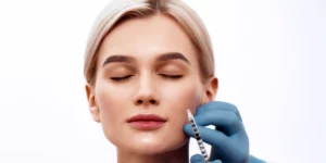 Mezoterapia igłowa Harmony Ca – hydroksyapatyt wapnia w klinice Re Vitae Kielce