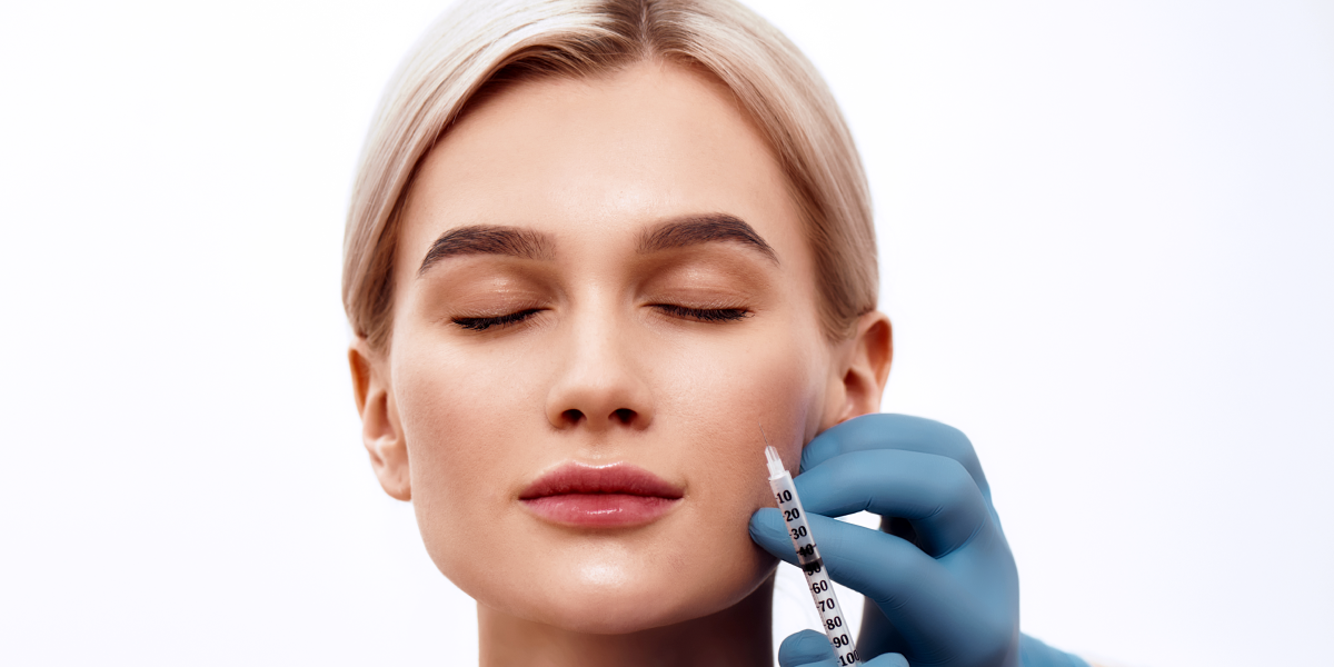 Mezoterapia igłowa Harmony Ca – hydroksyapatyt wapnia w klinice Re Vitae Kielce