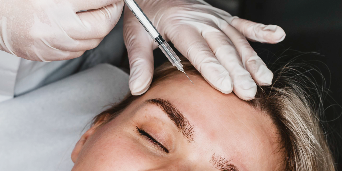 Zabieg toksyną botulinową na migrenę – nowoczesne leczenie bólu głowy w Re Vitae Kielce