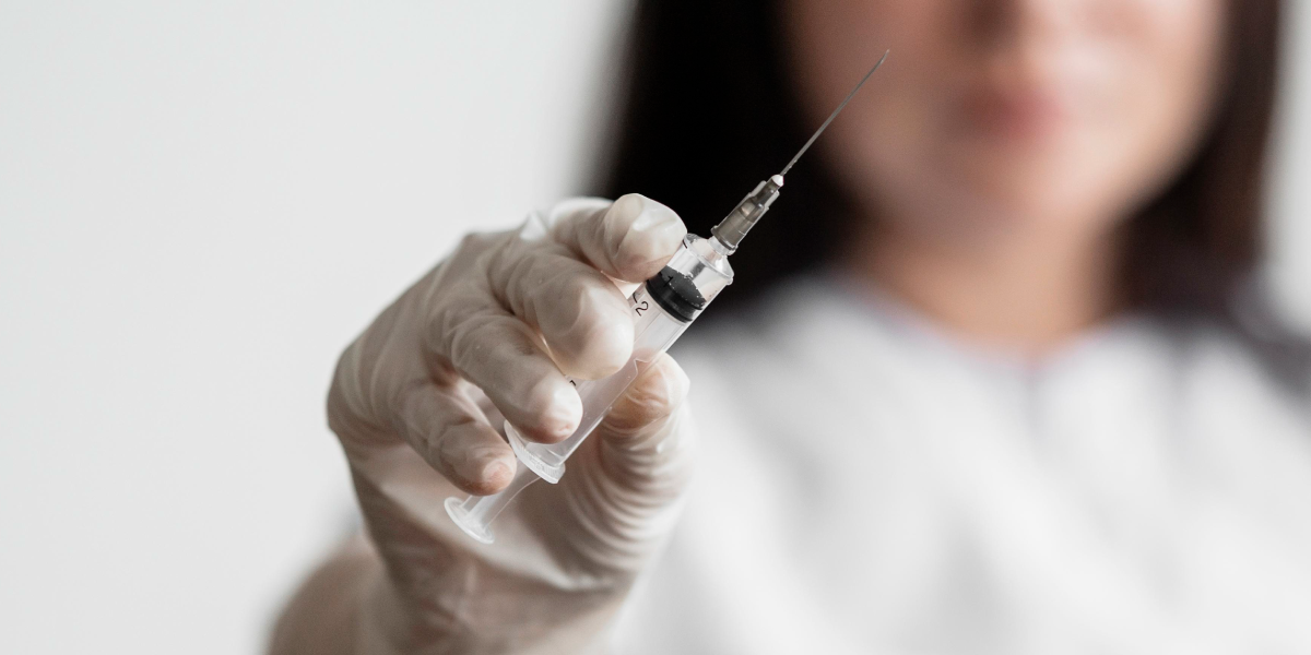 Ostrzykiwanie botoksem szczeliny odbytu w klinice Re Vitae Kielce