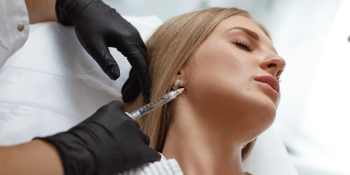 Medycyna-estetyczna-Mezoterapia-igłowa-Jalupro-SuperHydro