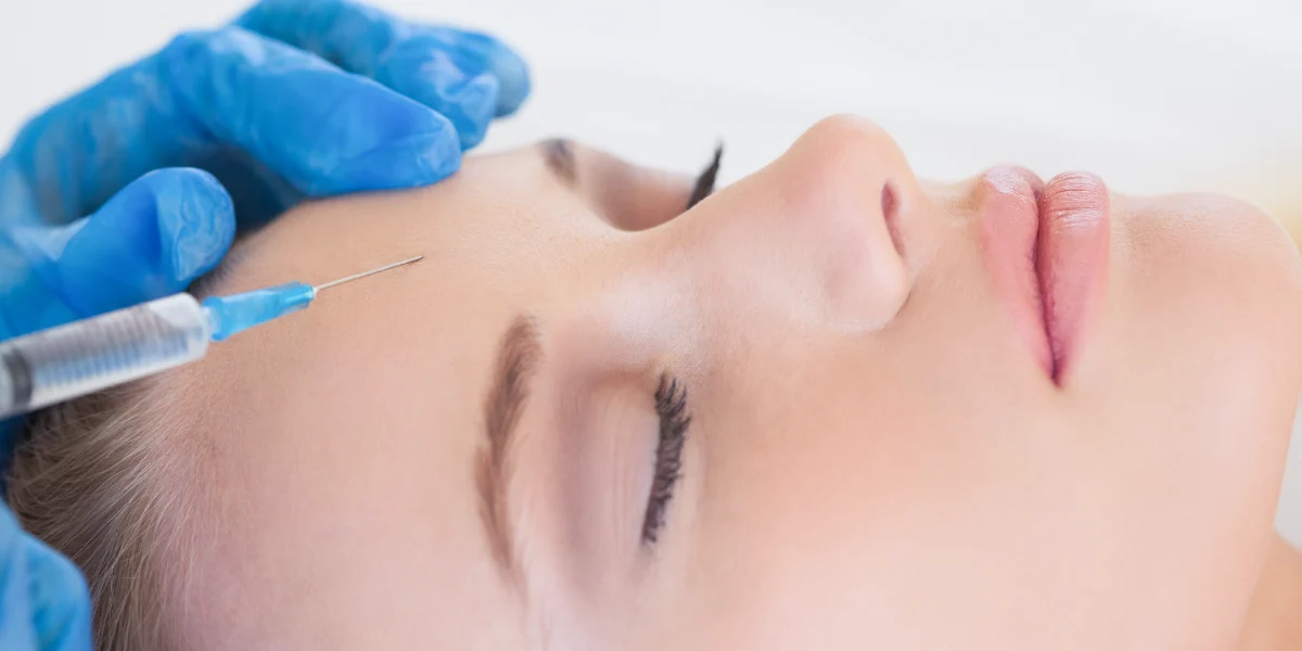 Zabieg mezoterapii igłowej PhilArt z polinukleotydami i kwasem hialuronowym – biostymulacja i odmłodzenie skóry w Re Vitae Kielce