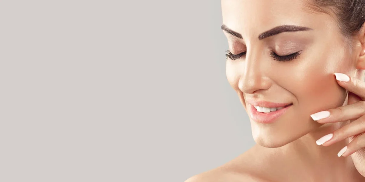 beauty-woman-cosmetics-portrait-female-perfect-clean-skin-care-healthy-skin-facial-treatment-2